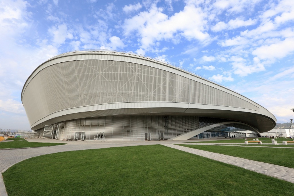 Adler-Arena-Olympische-Spelen-2014-e1364422862888.jpg